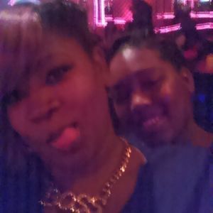 Meet your Posher, Felicia