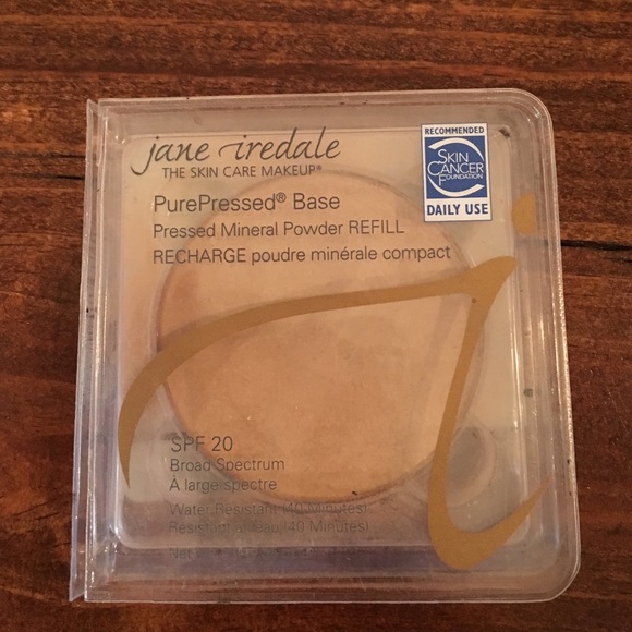 JANE IREDALE pressed powder, eyeliner gel & brush