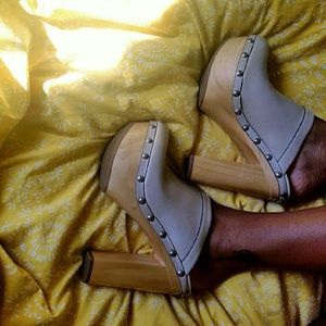 Clog/Mule Heels