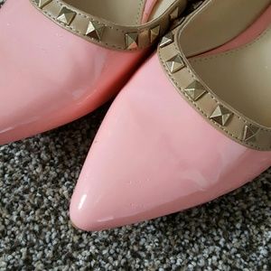 Shoes - Lighy Pink Studded Flats Shoes - Lighy Pink Studded Flats