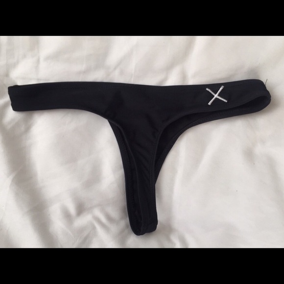 Black Boutinela Thong bikini
