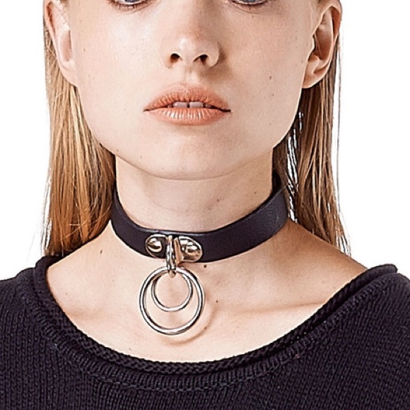 UNIF Dame Choker