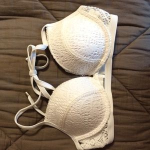 Baiting suit top and bottom