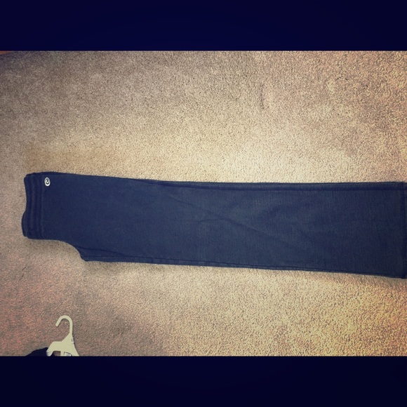 Rip Curl black sweat pants