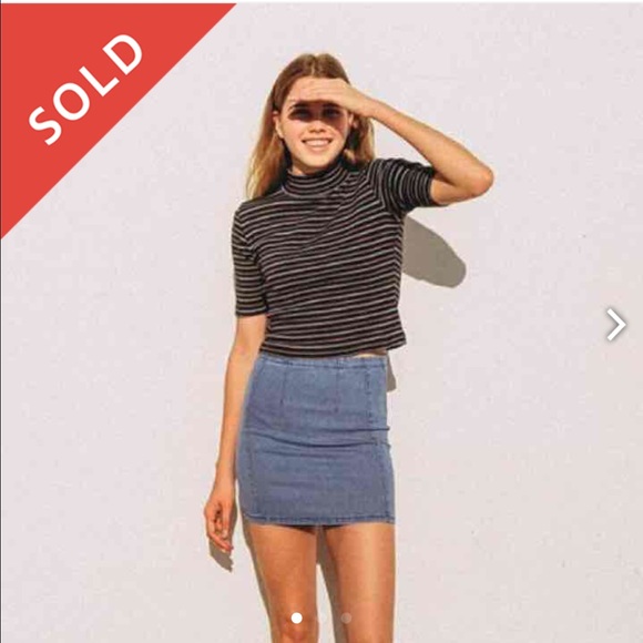 🚫SOLDSOLDSOLD🚫Brandy Melville denim skirt🚫SOLD - Picture 2 of 2