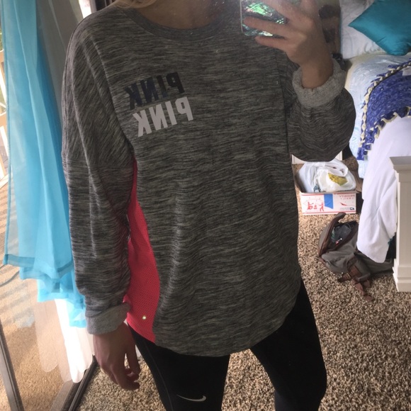 Vs PINK sweater - Picture 4 of 4