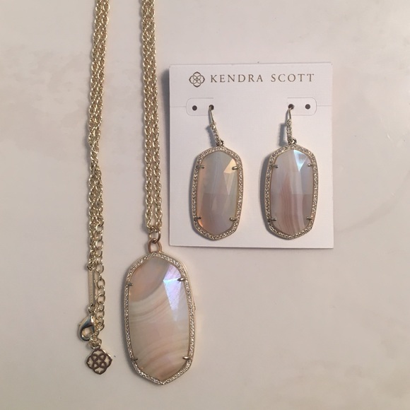 Kendra Scott Luxe Iridescent Agate Rae & Ellens