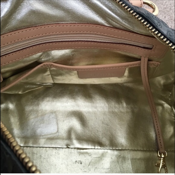 Authentic Michael Kors black bag! - Picture 3 of 4