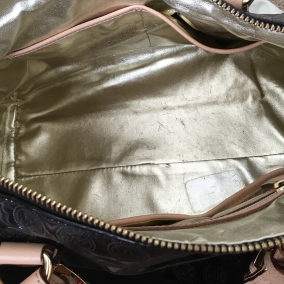 Authentic Michael Kors black bag! - Picture 4 of 4