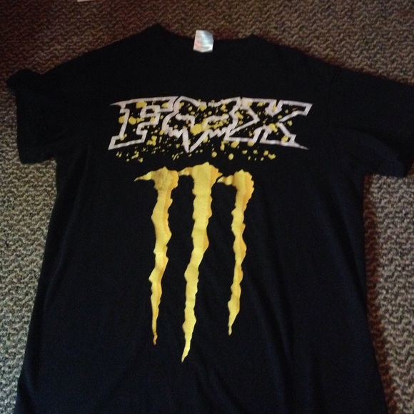 cool Fox shirt :)