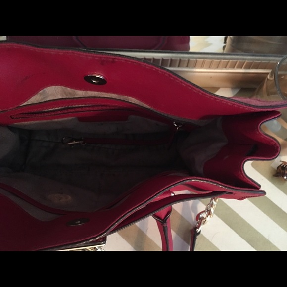 SOLD✔️Michael Kors Hamilton Satchel - Picture 2 of 2