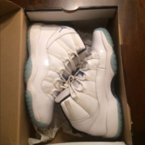 Air Jordan 11s Legend Blues