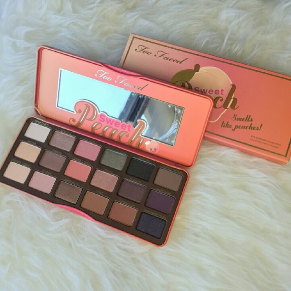 Authentic NIB Sweet Peach Palette for trade