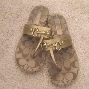 Gold Coach flip flops. Size 6 hardly worn.