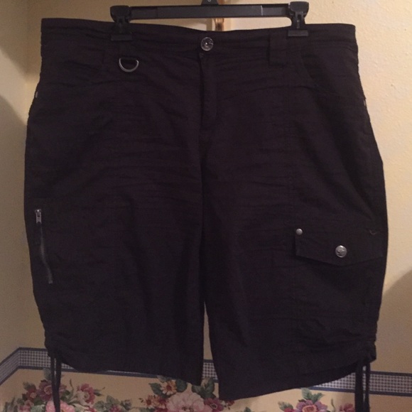 Style & Co black shorts