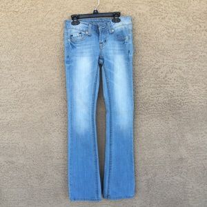 Boot cut jeans