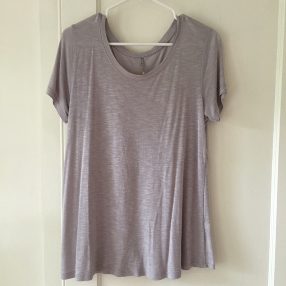 Flowy grey t-shirt