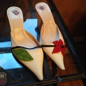 Italian leather mules, very summer and fun