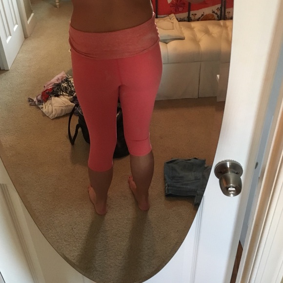 Workout pants - Picture 2 of 3