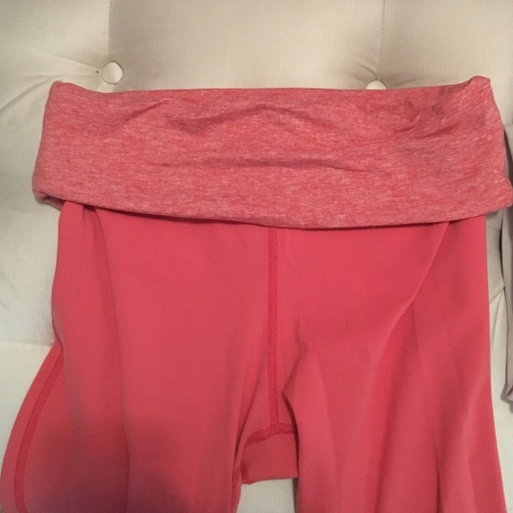 Workout pants - Picture 3 of 3