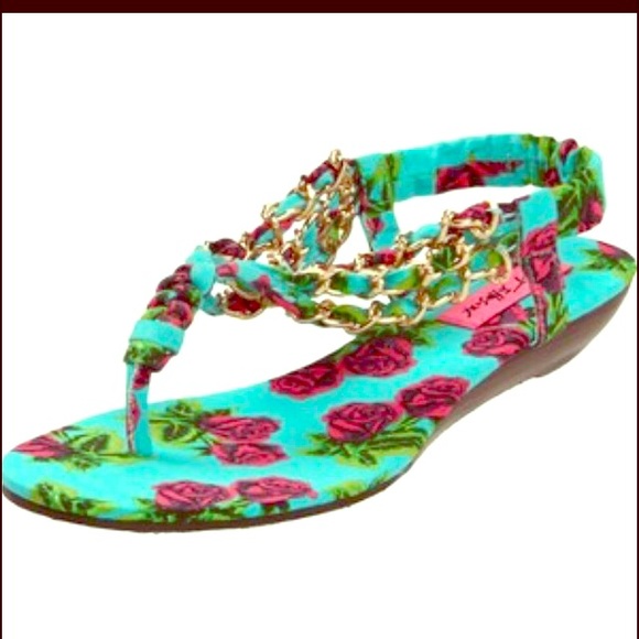 Betsey Johnson Shoes - Betsey Johnson Kinkki Sandal in Turquoise, NWOT
