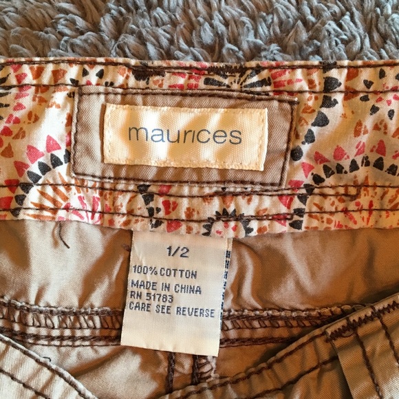 Capris - Picture 2 of 3