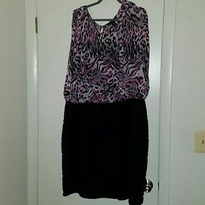 ***SOLD**Sleeveless Purple/Grey Animal Print Dress