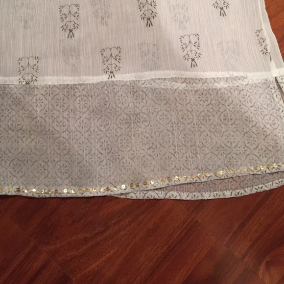 MKM sequin detail top - Picture 3 of 3