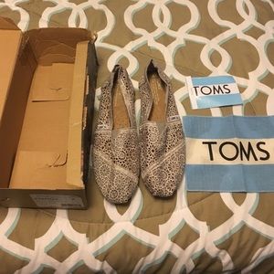 Silver Morocco Classic Toms