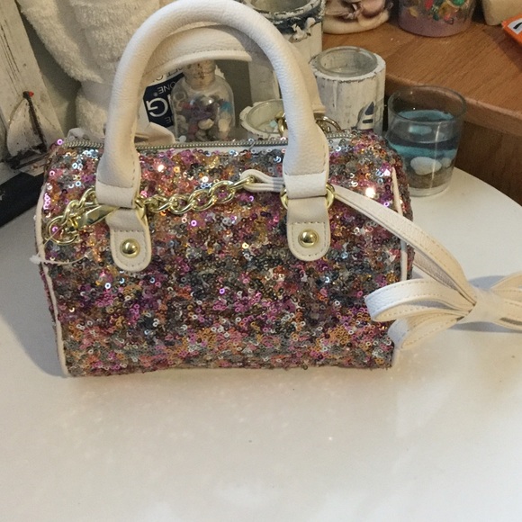 Sold on another site - Picture 2 of 4