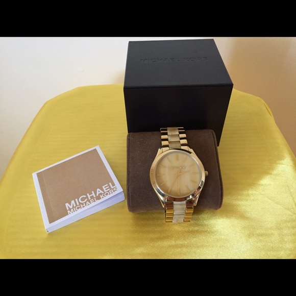 🚫SOLD ON ♏️ Michael Kors Watch🚫