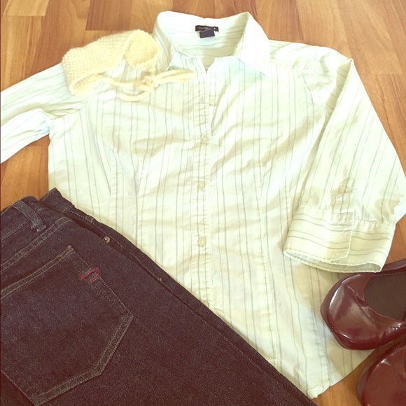 ✨SALE✨Gap 3/4 sleeve stretch button down