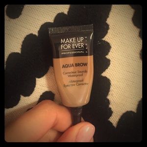 Make up forever aqua brow! Waterproof!!