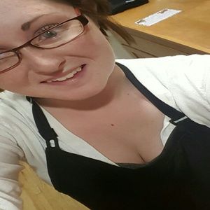 Meet your Posher, Marena