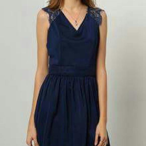 Vneck navy blue dress