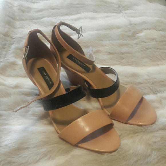 Ann Taylor wedges