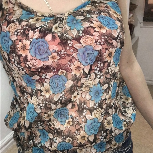 TODAY Flower top