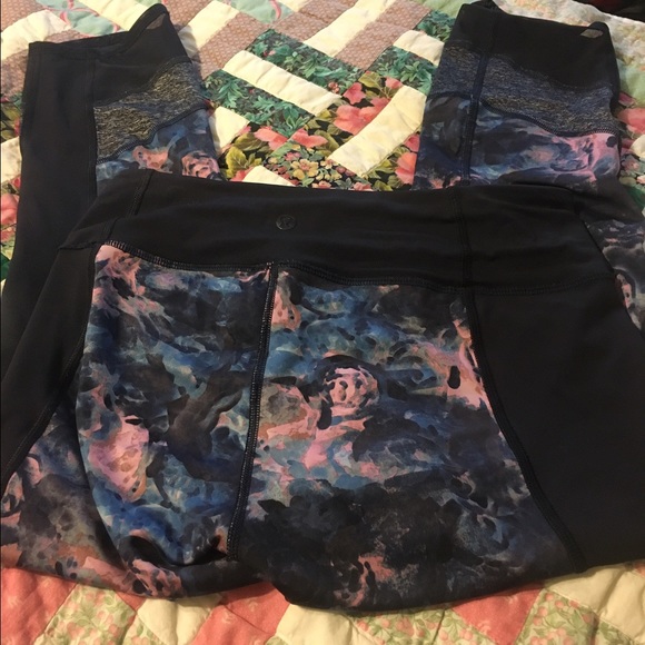 Lululemon crop size 6