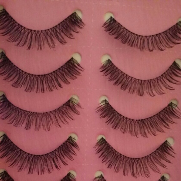 4 Pairs of False Eyelashes (Intense style) - Picture 1 of 1