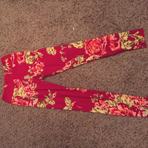 Lula Roe Butter Leggings