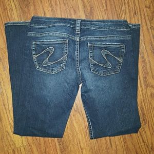 Silver Jeans Tuesday Low Rise Boot Cut Medium Wash