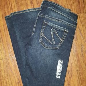 Silver Jeans Tuesday Low Rise Boot Cut Medium Wash