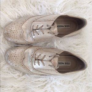 Steve Madden Metallic Saddle Shoe