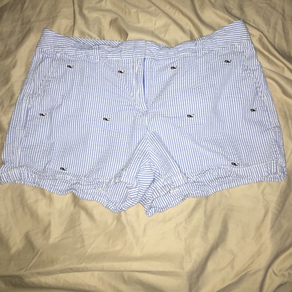 Vineyard Vines whale shorts