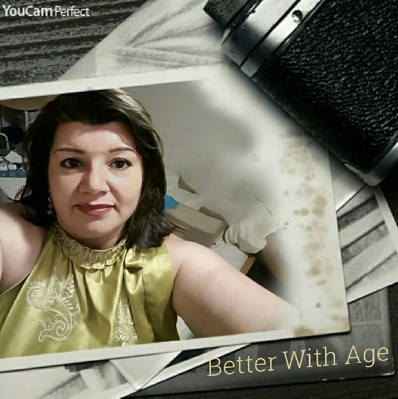 Meet your Posher, Monica - Picture 2 of 2