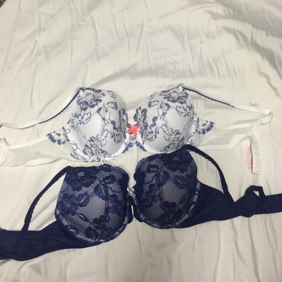 Victoria's Secret bra bundle