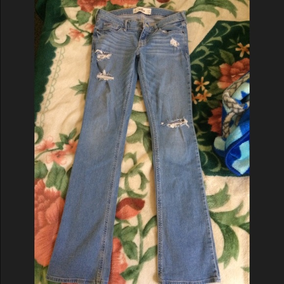🚨SOLD🚨💎Hollister Jeans💎 size 5. Women's.