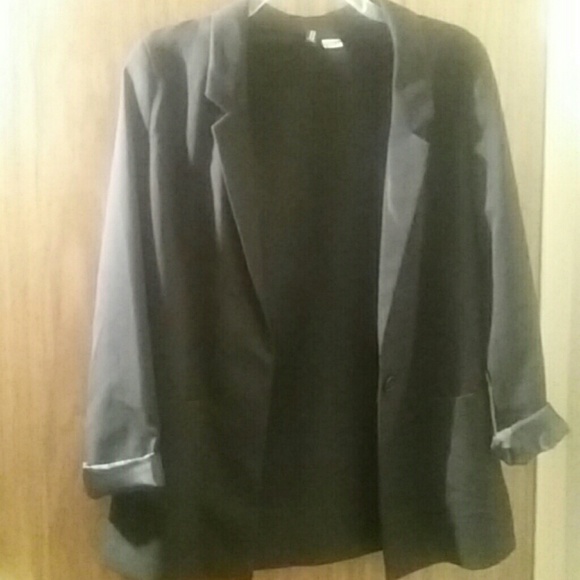 Black chic blazer