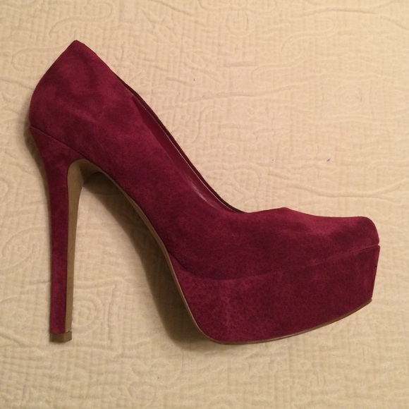 Jessica Simpson Suede Pumps - Maroon/Fuchsia