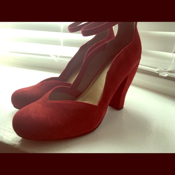 Seychelles Red Suede Heels Size 8